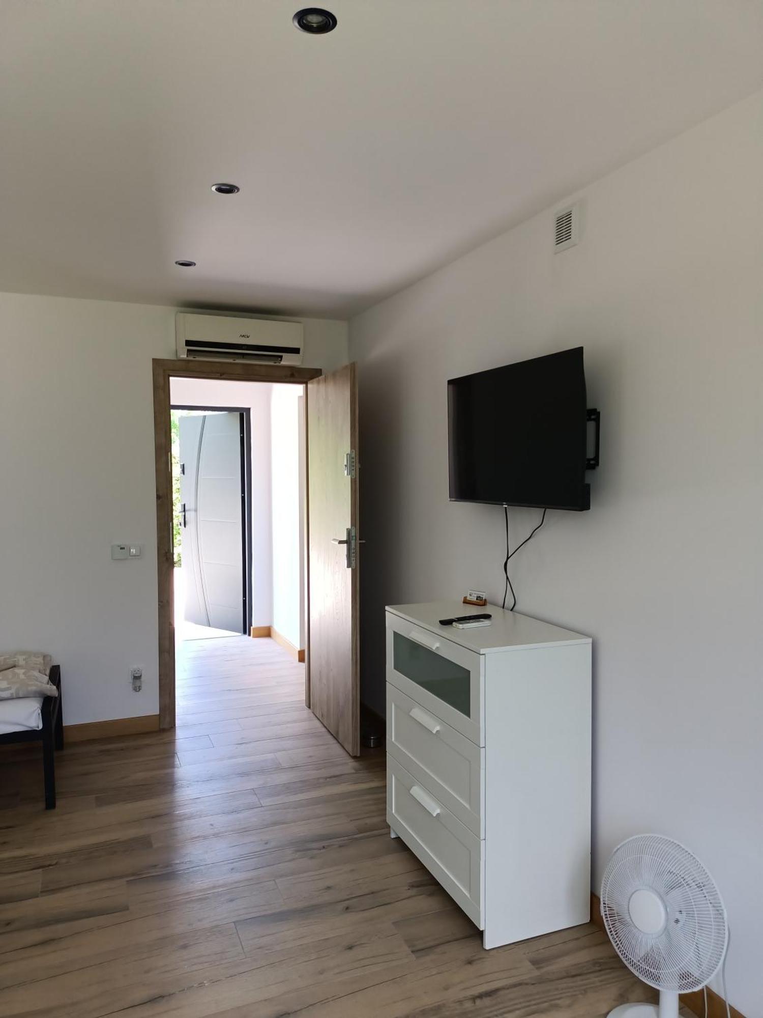Apartament Agrokar Sobienie Jeziory Zewnętrze zdjęcie