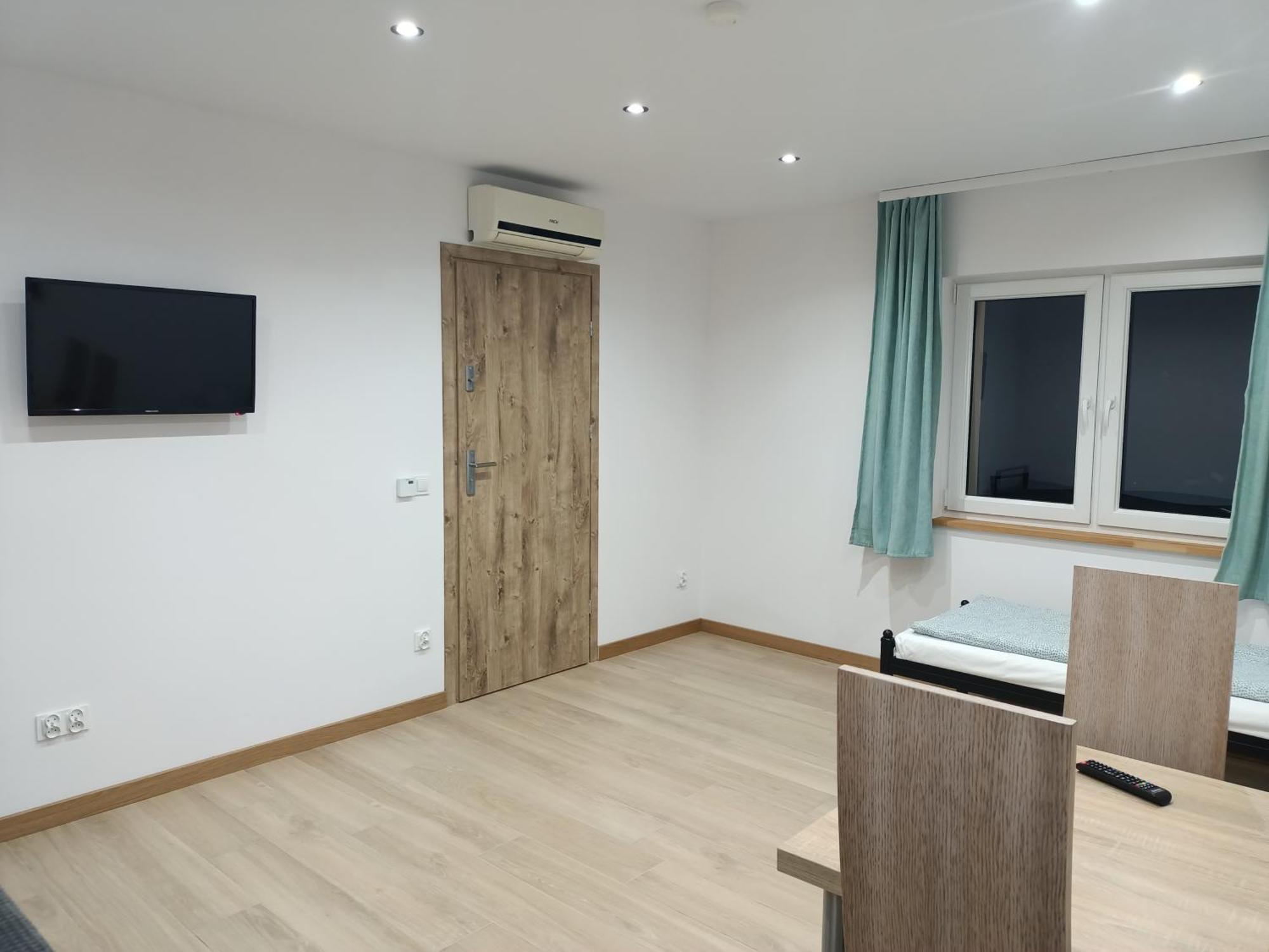 Apartament Agrokar Sobienie Jeziory Zewnętrze zdjęcie